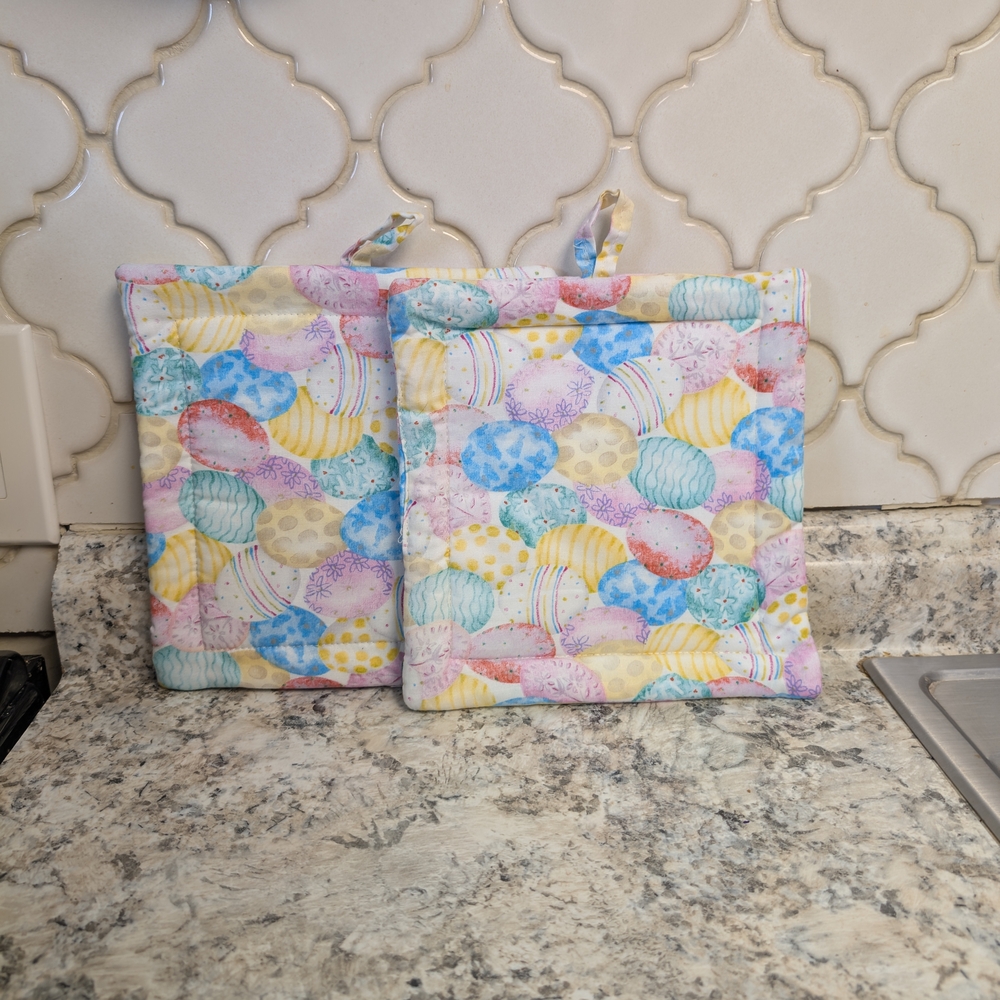 Colorful Egg Pattern Pot Holders